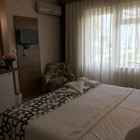 Palm Hotel Kucukkuyu