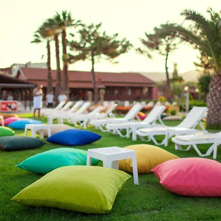 Palm Hotel Kucukkuyu